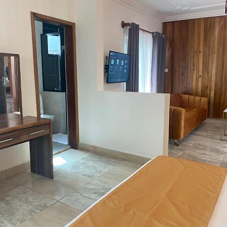 Hotel Residence La Corniche Дакар Экстерьер фото