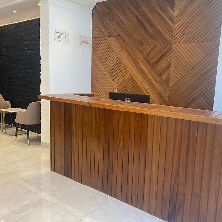 Hotel Residence La Corniche Дакар Экстерьер фото