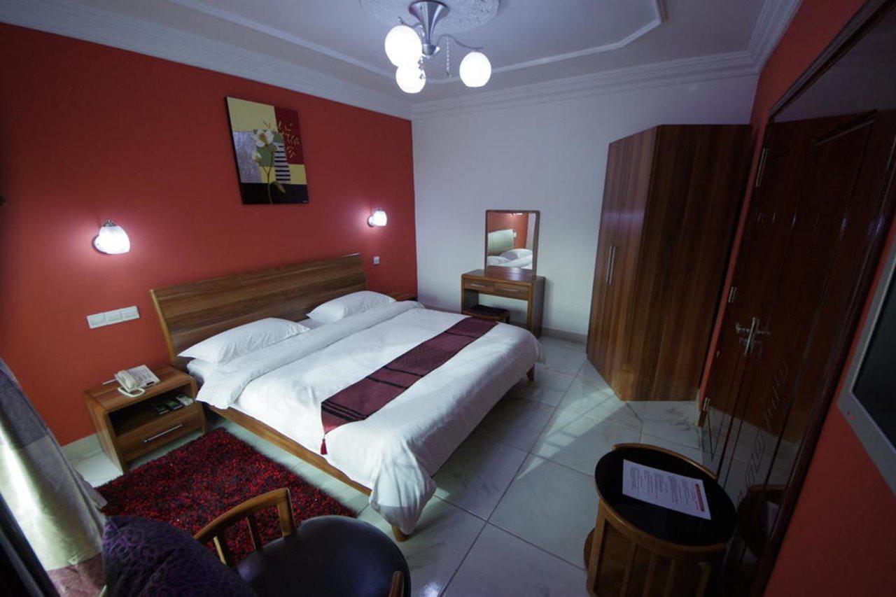 Hotel Residence La Corniche Дакар Экстерьер фото