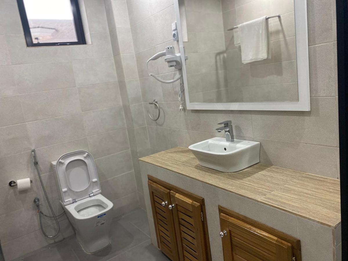 Hotel Residence La Corniche Дакар Экстерьер фото