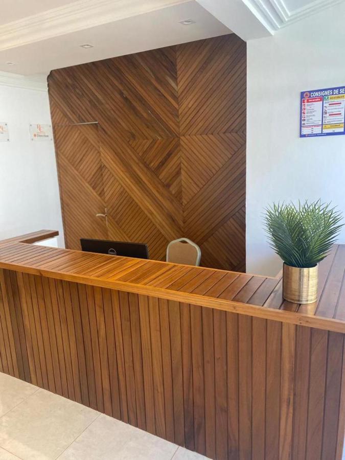 Hotel Residence La Corniche Дакар Экстерьер фото