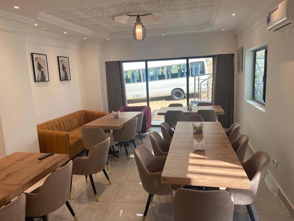 Hotel Residence La Corniche Дакар Экстерьер фото
